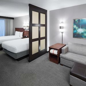 Queen Room Two Queen Beds Sofa Bed High Floor
